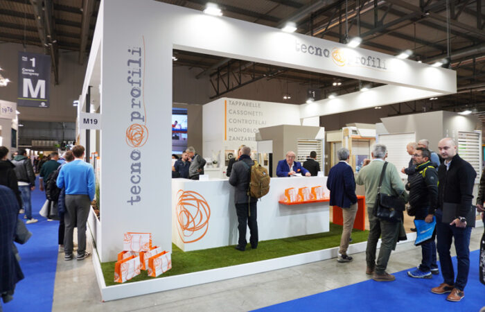 Area espositiva di Tecno Profili alla fiera del serramento Made Expo 2023